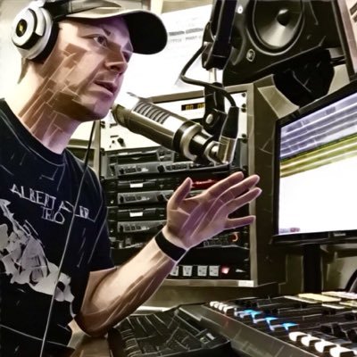 Operations Director/Programming at Jazz 88.3 - KSDS|FM - San Diego. Host of Loosely Knit every Sunday 6pm-8pm (PST).