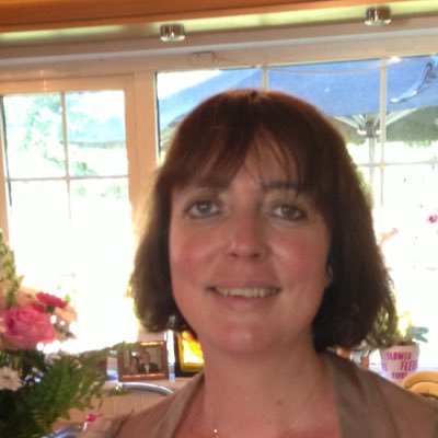 Lecturer in PR, Marketing & Rural Entrepreneurship at Waterford Institute of Technology. Rugby fan passionate about all things Mayo. All tweets personal