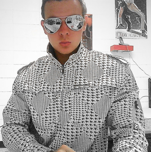 aklochkov1's profile picture. 