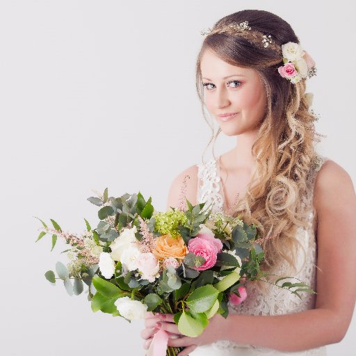 Olivia's Roses Florist and Event Dressing, we can provide flowers for all Occasions. Balloon Decor, chair covers and Sashes, candelabra and Vase Hire.