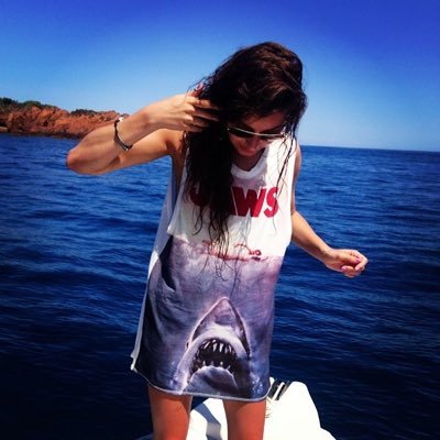 y si te digo que soy Latina y estoy en suelo Europeo como te quedas wouououou!! PAMBISITA *-*