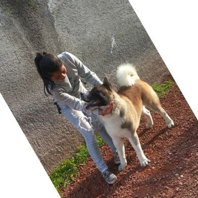 vickyzelg's profile picture. 