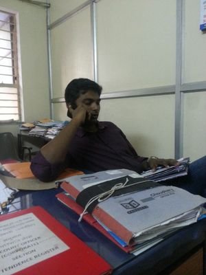 dershpraveen's profile picture. 