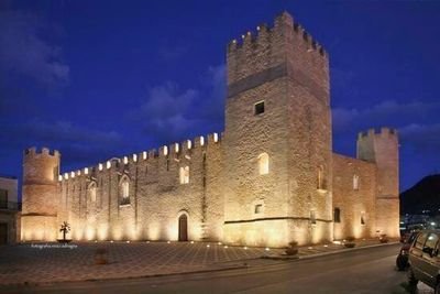 Kamp4Larry's profile picture. Sports MLB College Football Music Latino Music R&B/Soul Classic Rock