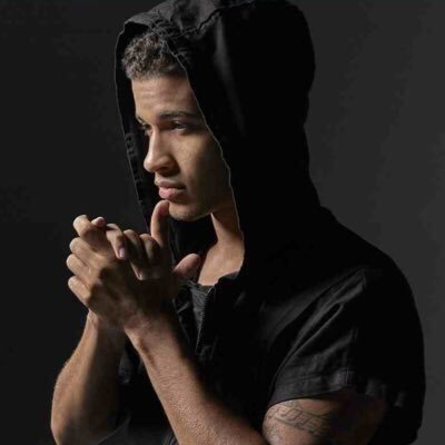 allabcutus's profile picture. Fall down 7 times, stand up 8. | Livy. ❤️ | Dad to Ezaria! ☺️