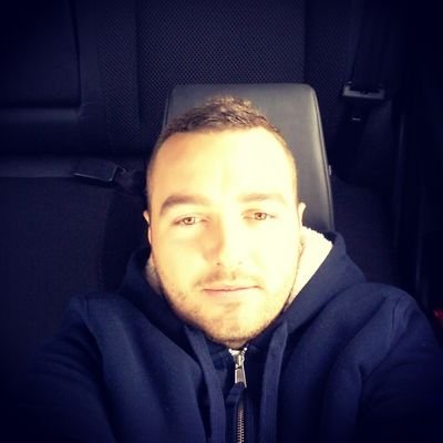 ZIVI ZIVOT I NE MISLI NA KRIZU JER ZIVOT NEMA REPRIZU.