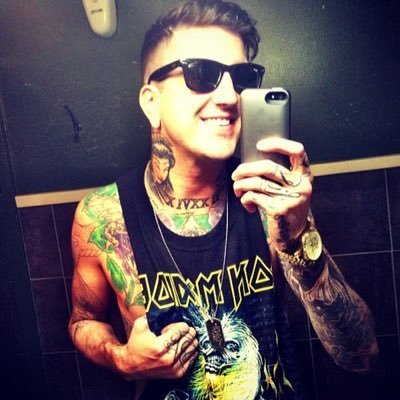 BrandanPN4's profile picture. She touched the butt. I'm her Danny and she's my Sandy. @PageMikayPN4 is my she sexy wife ❤️ @MoxyPN4 and @AbbyPN4 are our beautiful daughters [[THG]]