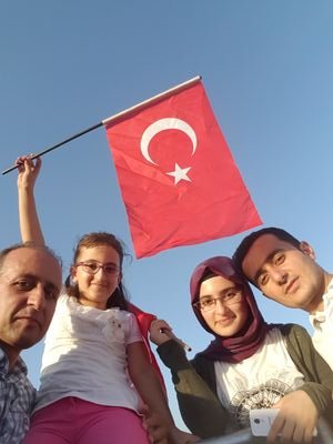 OZEYREK's profile picture. 