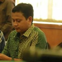 Zainuddin Zein (@zizein) 's Twitter Profile Photo Zainuddin Zein (@zizein) 's Twitter Profile Photo