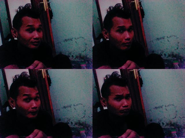 pablokomblay's profile picture. Kebohongan terbesar dalam hidup adalah kebebasan