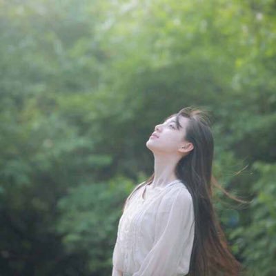 vera_vhuang's profile picture. Мы производим и продаем косметология аппарат ,лучше качество и больше низкие цены.