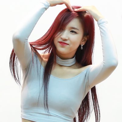 free follow from @som1somi , follow that instead of this acc (or like pinned tweet to become mutuals on my main!) will check and unfollow