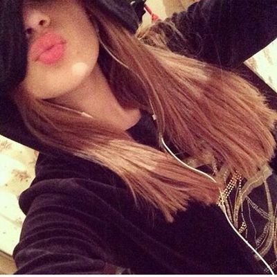 - أضمك بالُدعاء لو أيادينا ماتضم بعضها.M