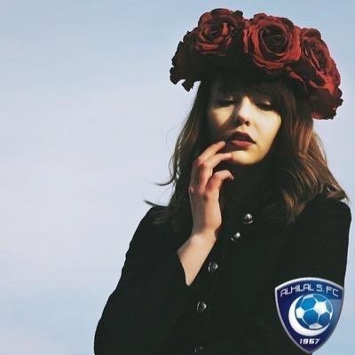 ‏‏‏‏‏ابتسمَ للغُرباء،كُن جمِيلاً
