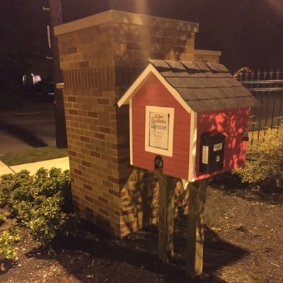 CardinalsTap29 is located at the shady grove driveway of St Louis Church in Memphis, TN. It and many other Taps may be found at https://t.co/LZ55TX0nqw.