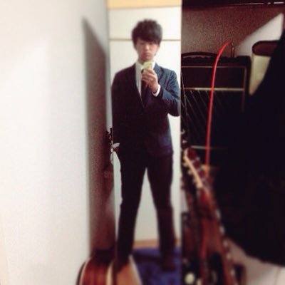 kumagai_yuto's profile picture. 同志社大学商学部 ギター/野球/skate/rock/metal/hip-hop/居酒屋/自由求めてます/大学生ビジネスマン/まず行動変えていきます。
