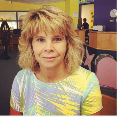 LindaRi2344's profile picture. teacher