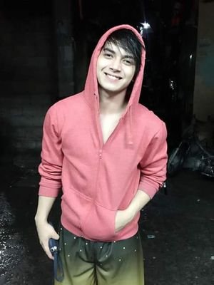 miggytics's profile picture. Official Twitter of MIGGYnatics . 
Miggy Tolentino ❤❤❤