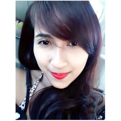 Path : Cornelia Maya | Sleeping and travel addict