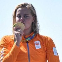 Sharon v Rouwendaal (@svrouwendaal) Twitter profile photo