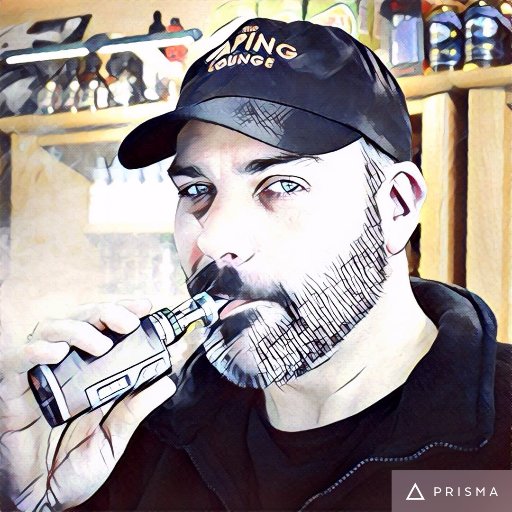 Vaper and manager of The Vaping Lounge, Windsor, UK