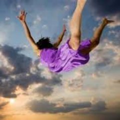 MerecesLo's profile picture. 