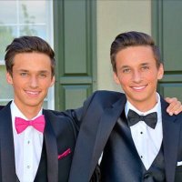 Alex Robey (@alexr0bey) 's Twitter Profile