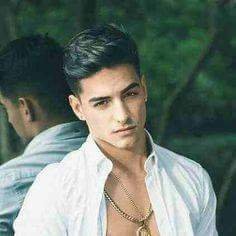 marianaidal's profile picture. 