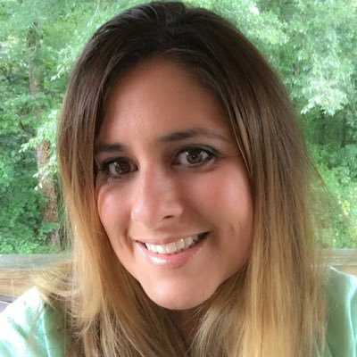 juliedcharles's profile picture. 