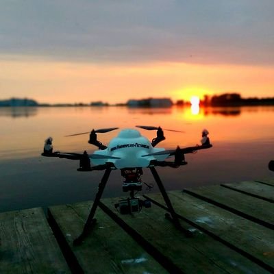 HoehenflugPic's profile picture. Höhenflug – Pictures


Aus einem anfänglichen Hobby, wurde im September 2014 eine kleine Firma gegründet.
Luftaufnahmen für Privat und Firmen. 
Hexacopter S550