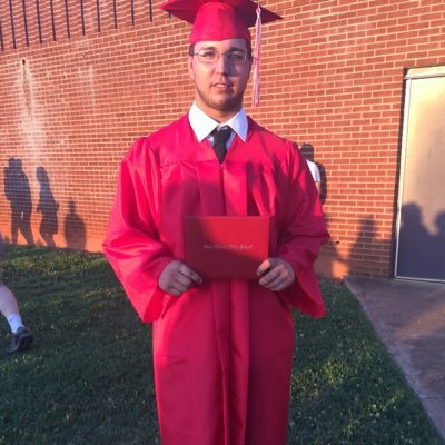 eakestyler's profile picture. Love spending time with family hanging out with friends and staying fucked up.