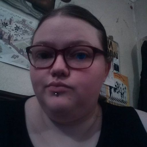 lunathelip's profile picture. Hi i love gaming,reading drawing and relaxing while listening to some awesome music. I also collect a silly amount of stuff :D lunathelip is my Instagram.