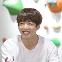 READ BIO (@rieebts) 's Twitter Profile