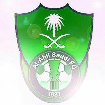 عندما تكون إنساناً عفوياً قد تقع في مشاكل لم تتوقعها، لأن النقاء الذي بداخلك لم يتوافق مع التلوث الذي تعج به عقول بعض البشر