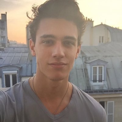 jesseyrpgnervz's profile picture. enlève ta culotte, c'est moi qui pilote