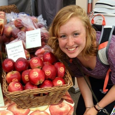 Flancasso's profile picture. I'm a granola, music-playing, outdoor-loving math teacher.