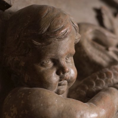 AndreeMace's profile picture. Galerie d'art spécialisée dans les ornements d'époque en pierre et en marbre. Art gallery specialized in antique stone and marble ornaments.