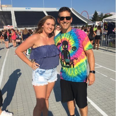 lowdowngrier's profile picture. 