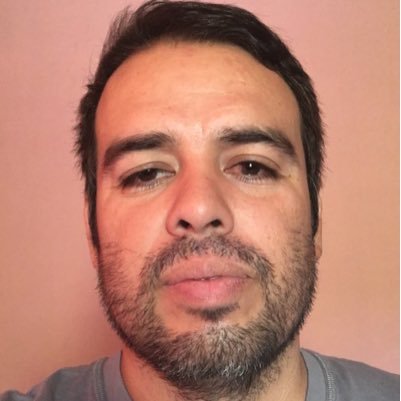 Trata a los demás como quieres que te traten a ti.