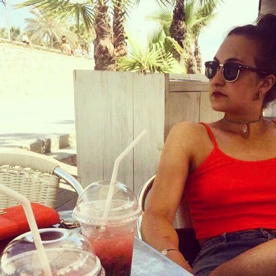 Flora_Amery's profile picture. only dead fish go with the flow...