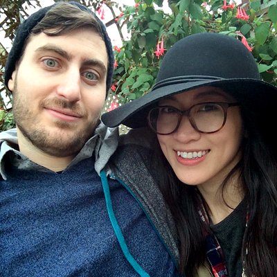 #Frugal lifestyle couple saving money and building wealth without sacrificing style through #DIY #homedecor, #budget #travel & #financialplanning #diytowealth