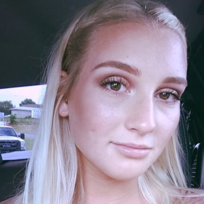 oliviaaa3150's profile picture. 