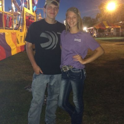 Kendra_VanDeest's profile picture. ✨MINNESOTA✨