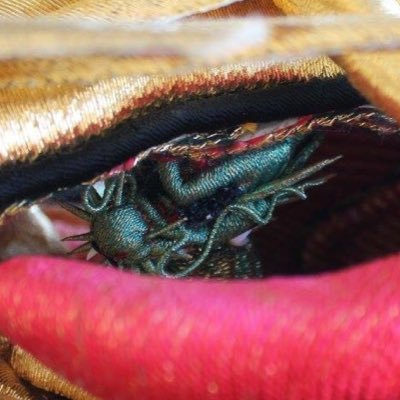 ふるさと愛媛県新居浜市の発展を心から願っています。政治、経済、地域再生などに興味があります。競馬、祭り大好き人間です。