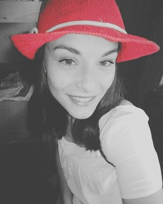 lanenamelon's profile picture. En la 13 Rue del percebe