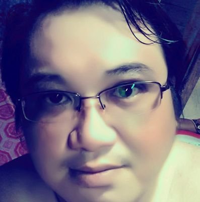 Open minded, friendly and outspoken... Loves to meet new people...