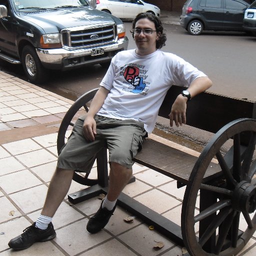 Creador de Software.
Co-creador de mis hijos.
Sopa > Chipa Guazu.
Classic Rock.