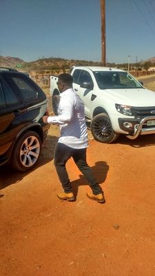 tlhogi_leteane's profile picture. 