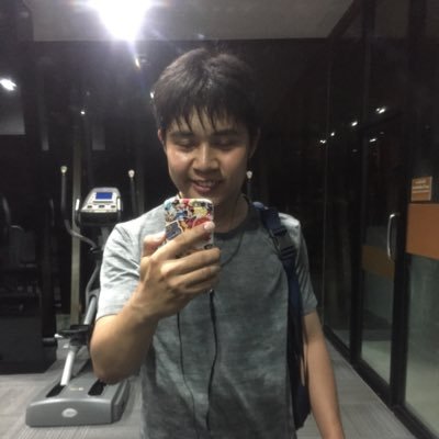 qqqqpong's profile picture. 