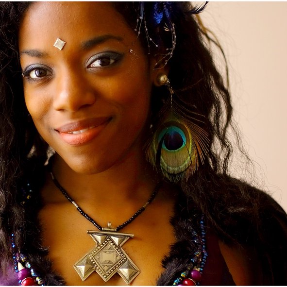 YsharSter's profile picture. 